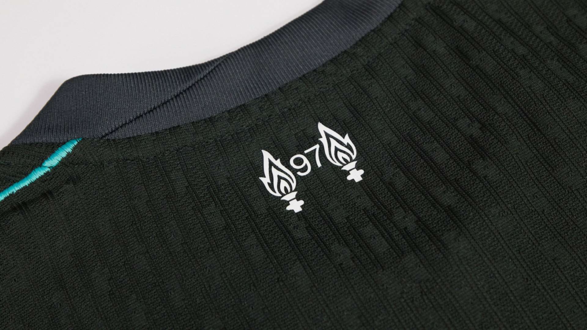 郑钦文赚翻！两大顶级代言1年1.1亿 商业收入翻倍 反超谷爱凌.