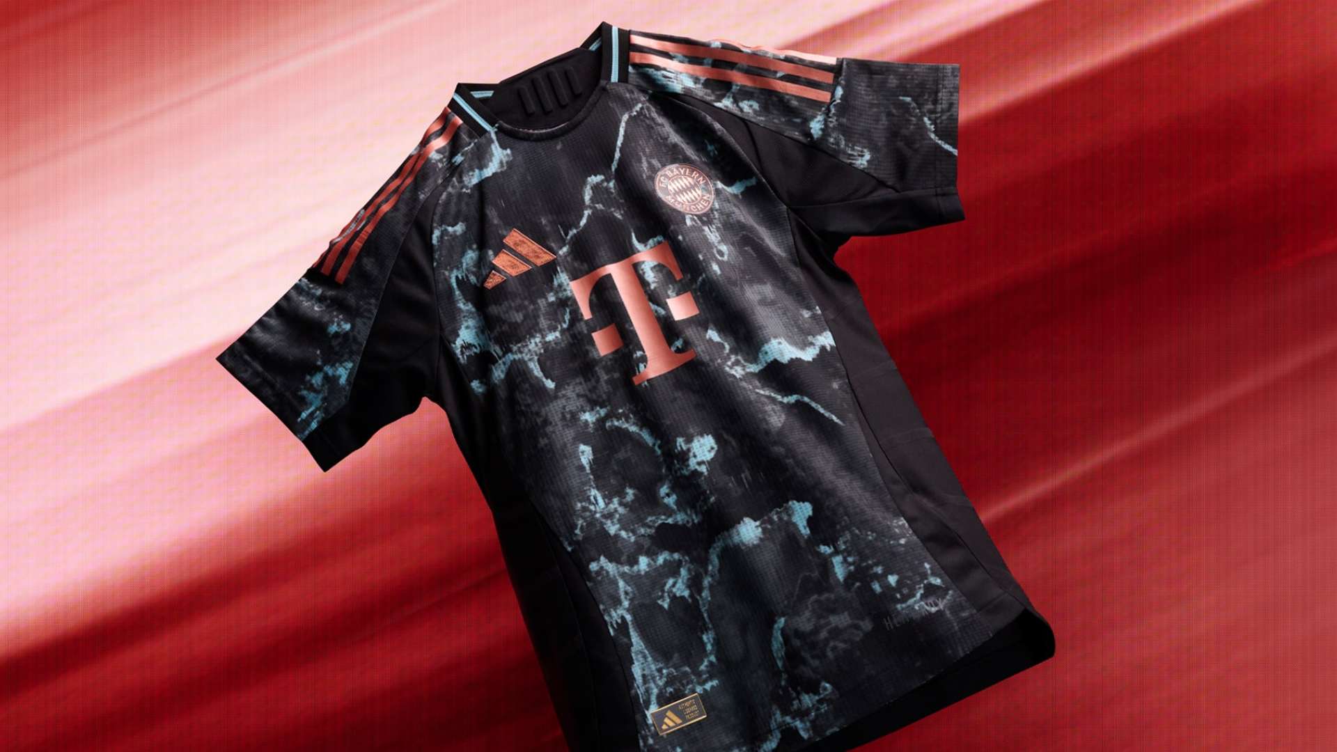 廣西門將周煒翔因消極比賽被足協停賽4場並罰款2萬元.